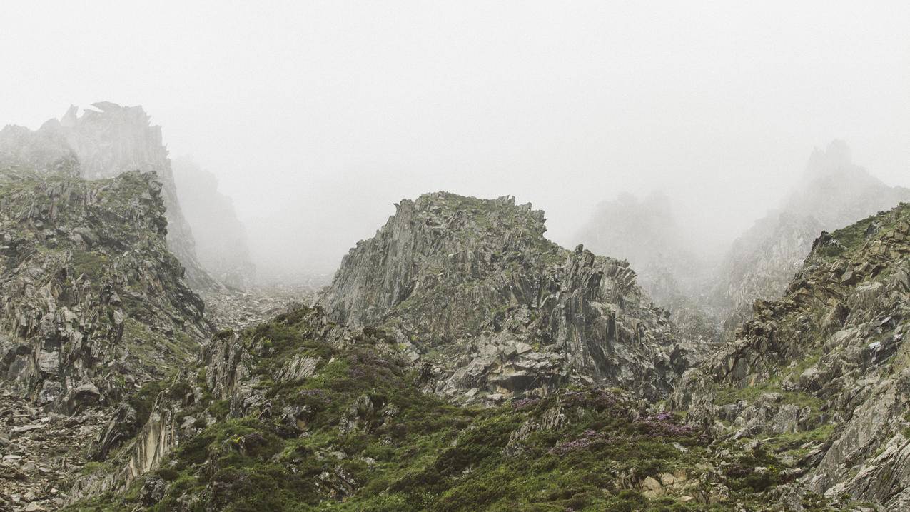 风景山川云雾高清壁纸