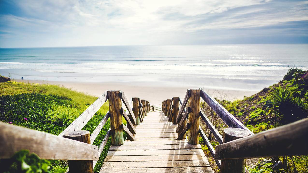 大海栈桥沙滩风景壁纸